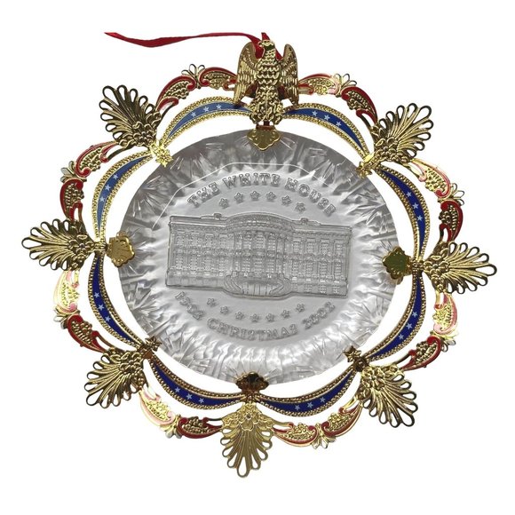 The White House 2002 Christmas Ornament Historical Association with Box - Picture 2 of 7